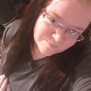 Meet your Posher, Leslee